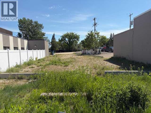 5039 50 Street - photo 2