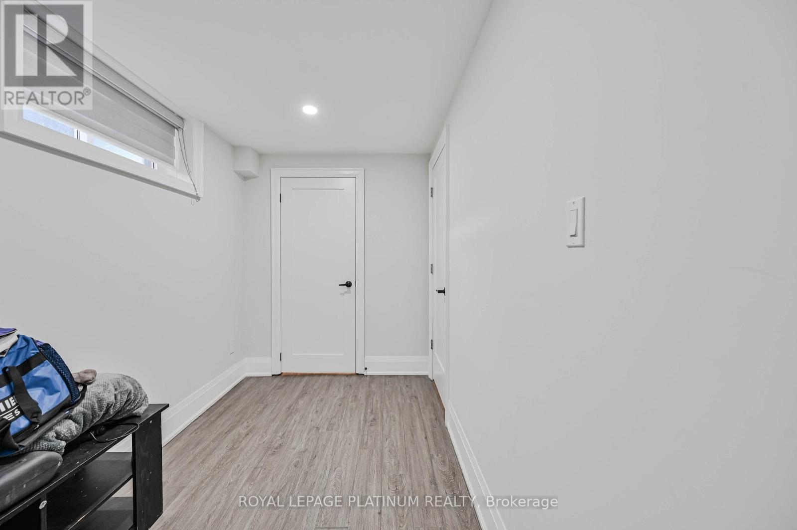 13 ARCH ROAD - 41