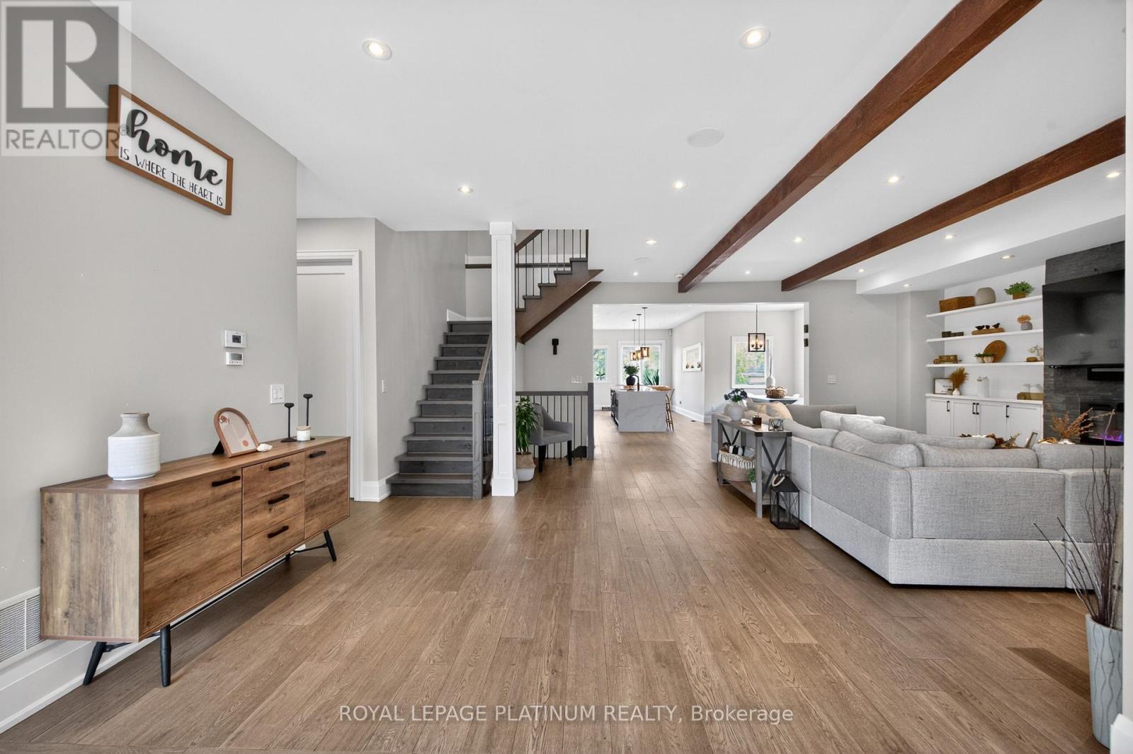 13 ARCH ROAD - 7