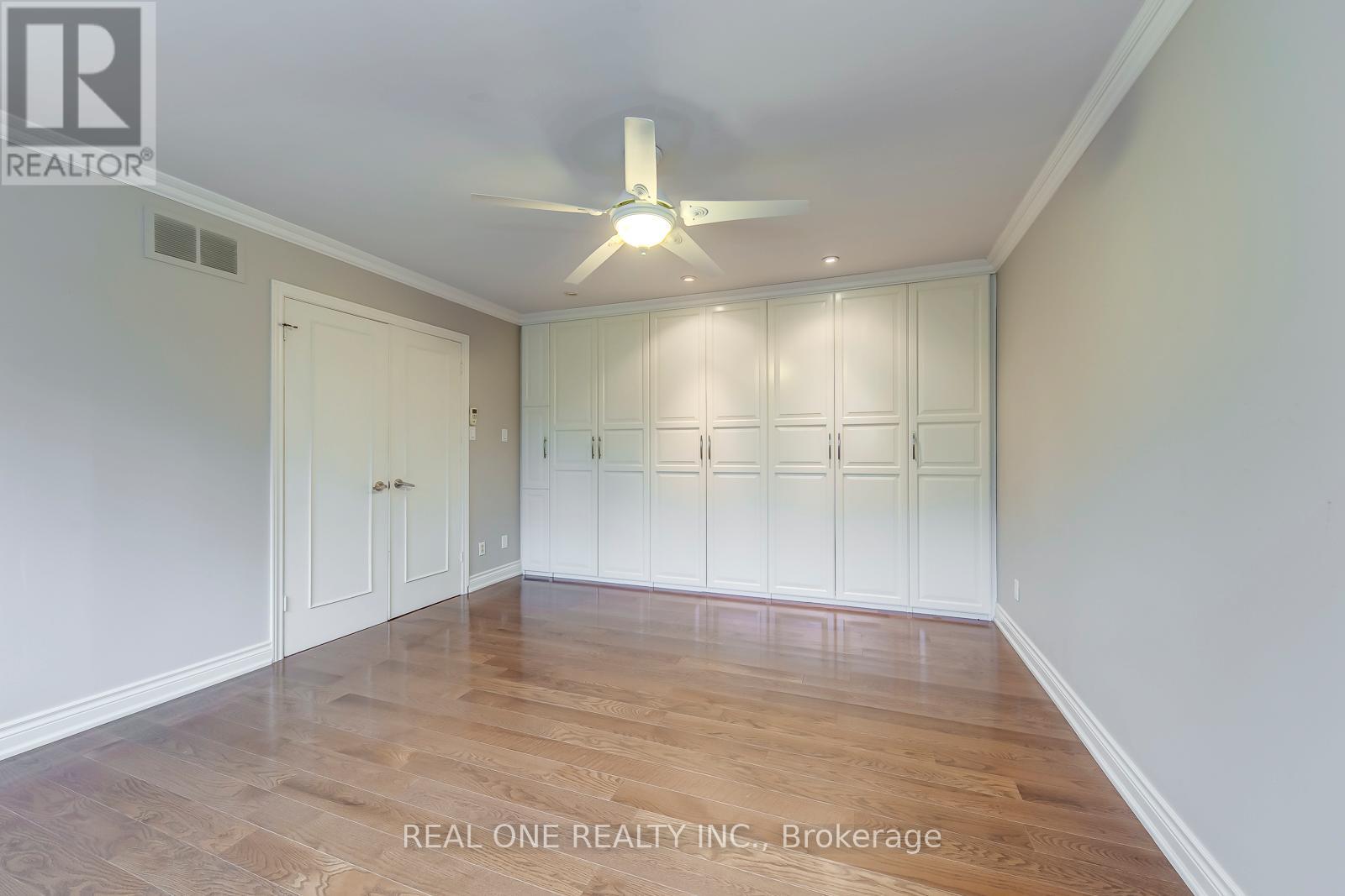 120 BLYTH CRESCENT - 19