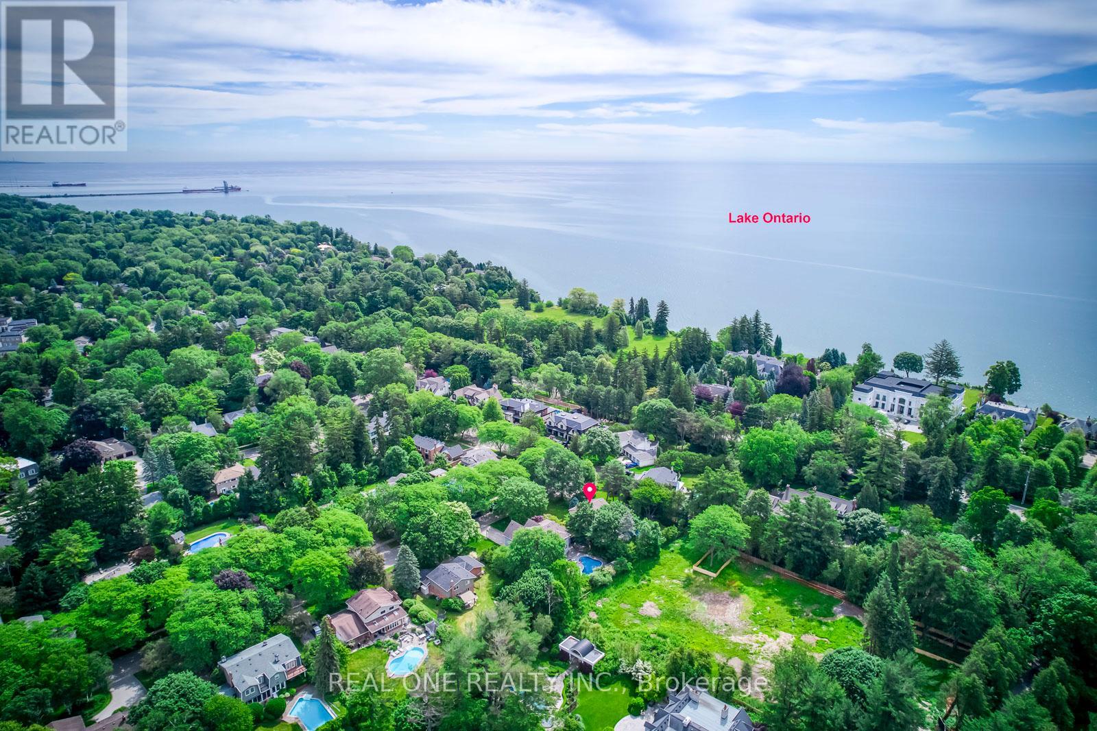 120 BLYTH CRESCENT - 49