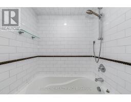 120 Blyth Crescent, Oakville, ON L6J5H6 Photo 32