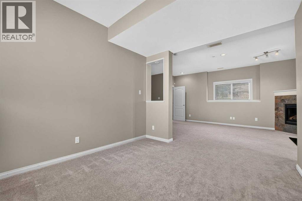 234 Keystone Lane W — photo 43