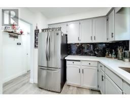 12 Maitland Avenue E, Hamilton, ON L9A3J3 Photo 25