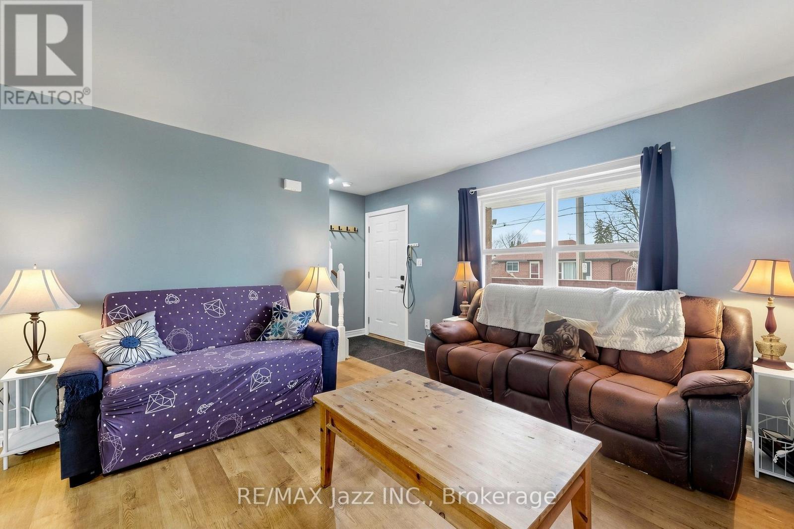 81 HARCOURT STREET - 3