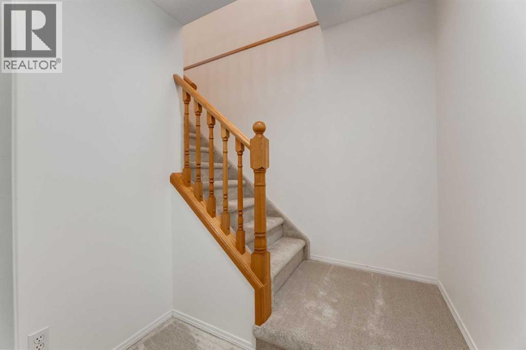 60 RIVERVIEW Drive SE — photo 23
