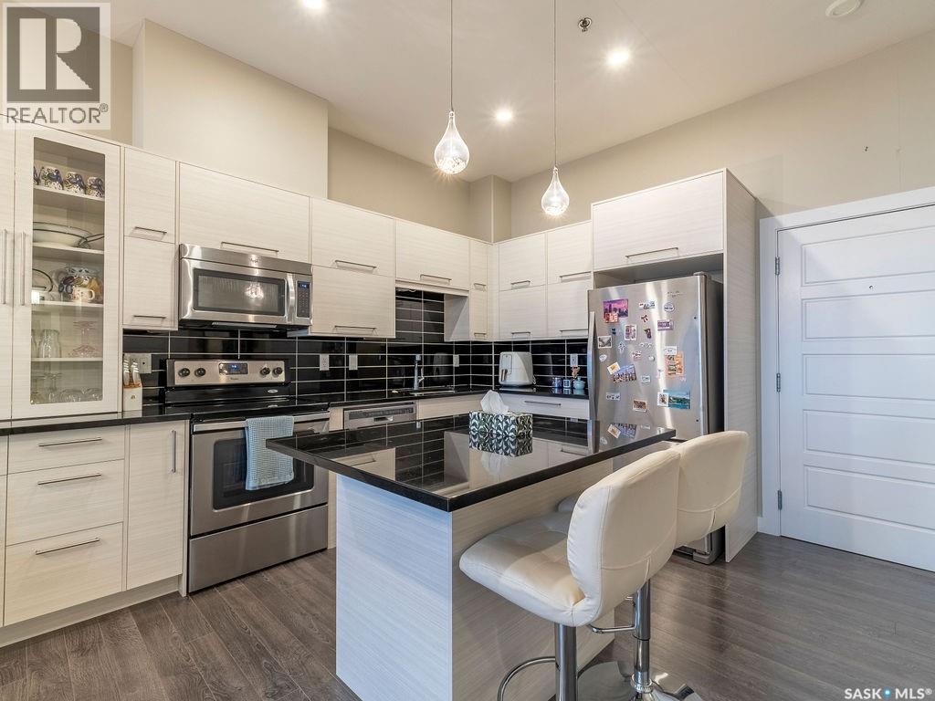 310 502 Perehudoff CRESCENT — photo 10