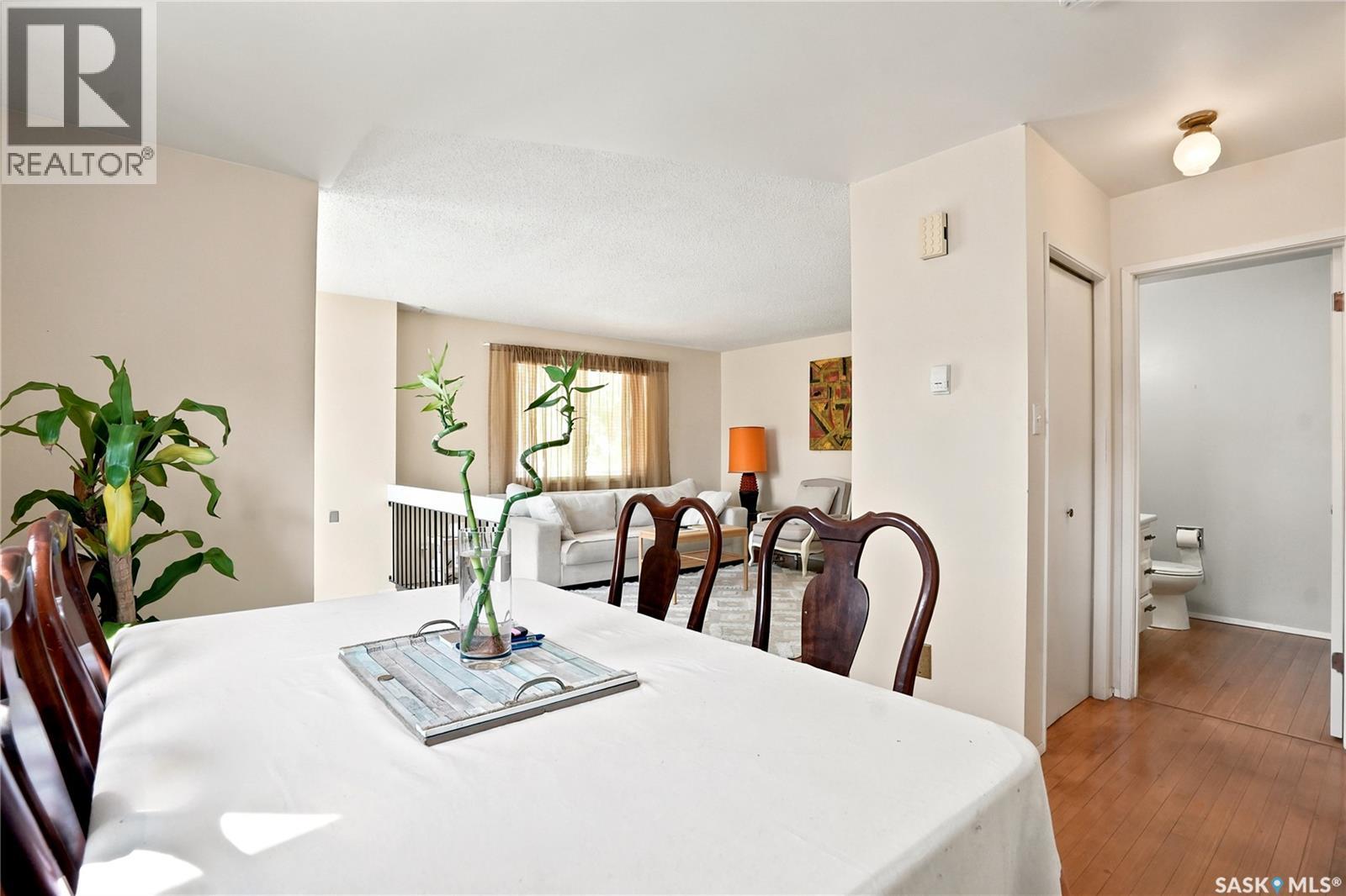 724 M AVENUE S - 13