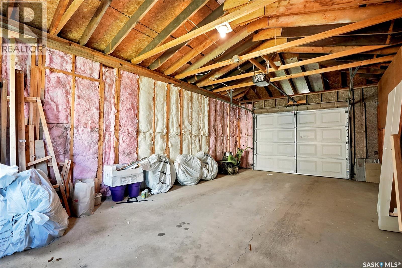 724 M AVENUE S - 32