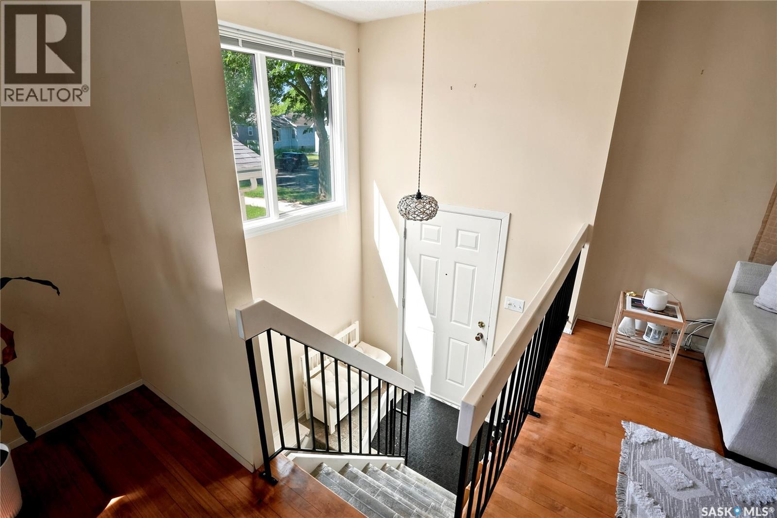 724 M AVENUE S - 5
