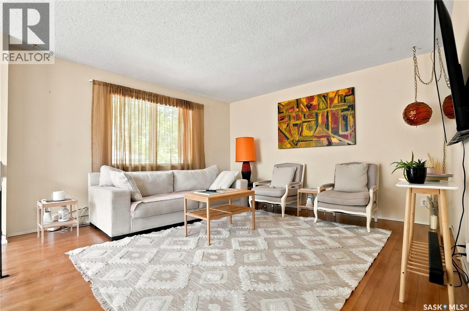724 M AVENUE S - 7