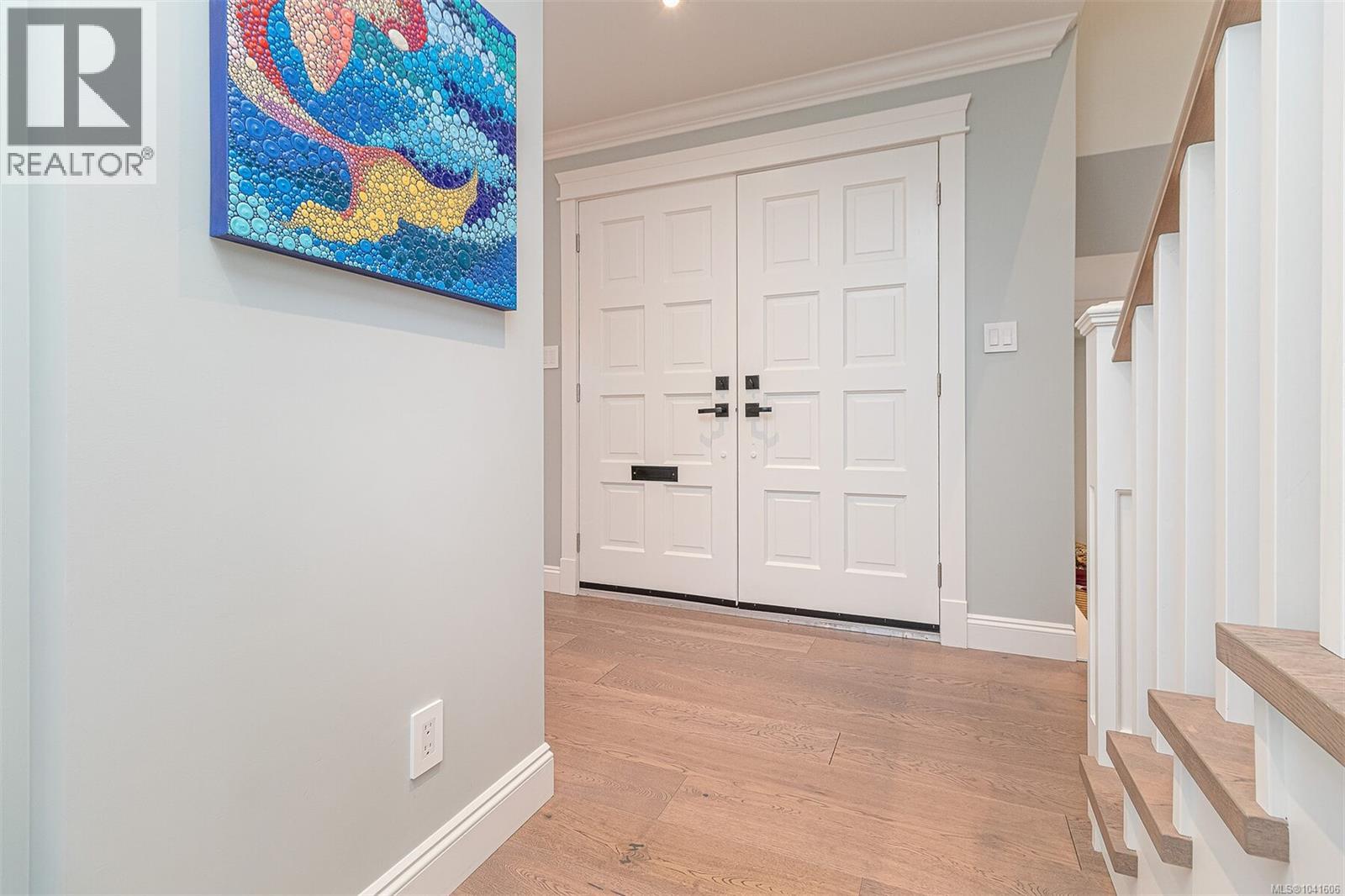 108 2345 Cedar Hill Cross Road, Oak Bay
