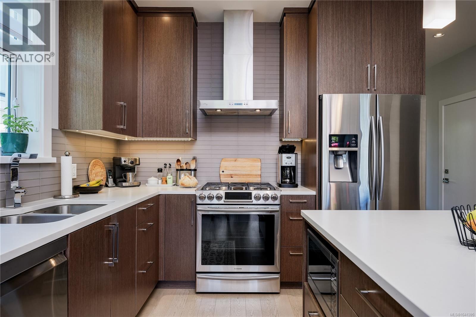 2020 Deerbrush Cres - 6
