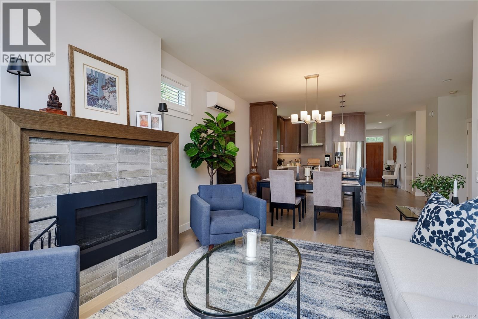 2020 Deerbrush Cres - 9