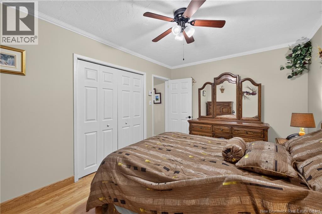 1275 Des Pionniers Avenue - Image 28