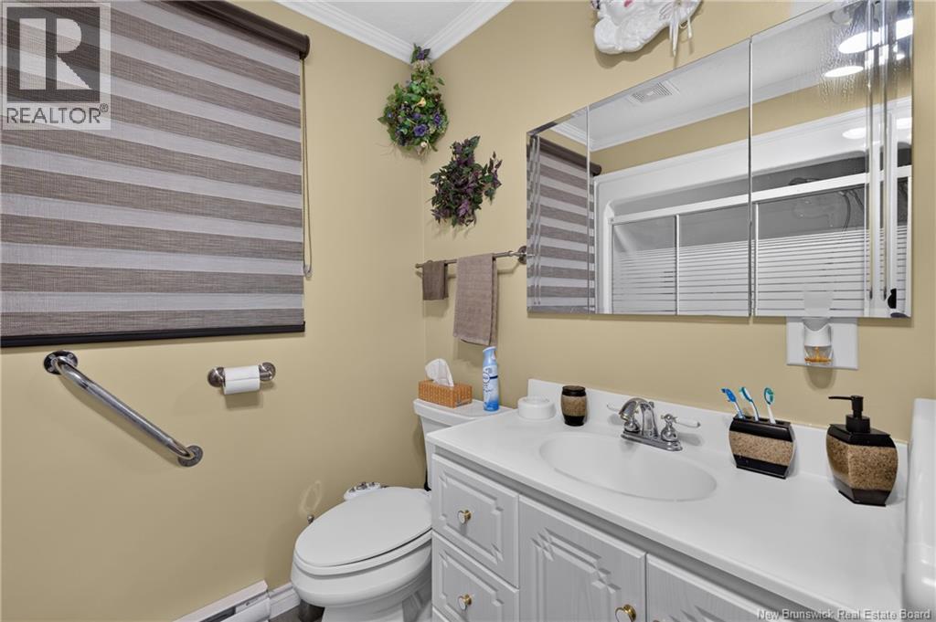 1275 Des Pionniers Avenue - 33