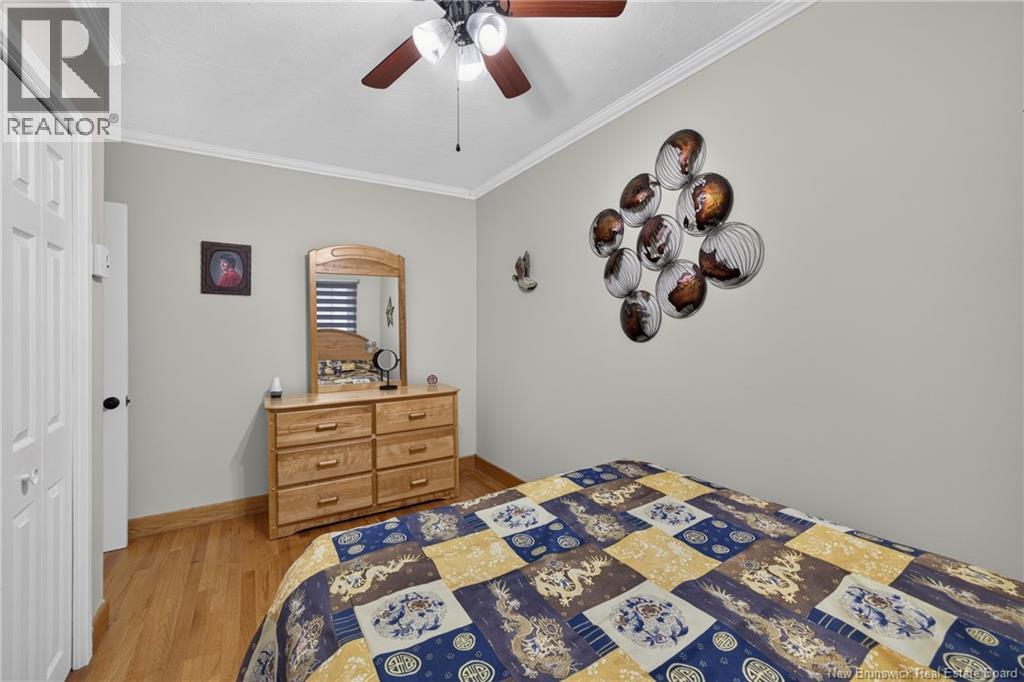 1275 Des Pionniers Avenue - Image 34