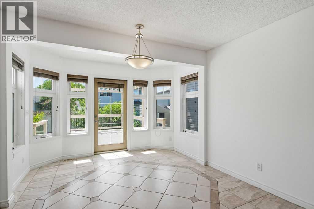 690 Coventry Drive NE — photo 12