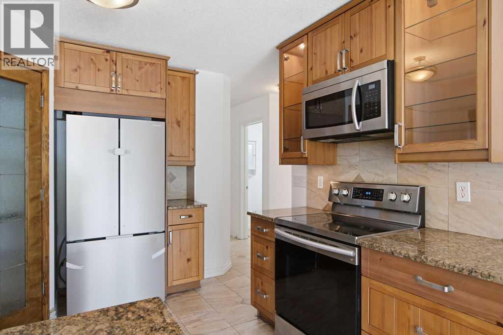 690 Coventry Drive NE — photo 16