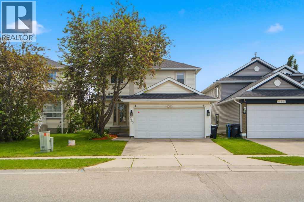690 Coventry Drive NE - photo 2