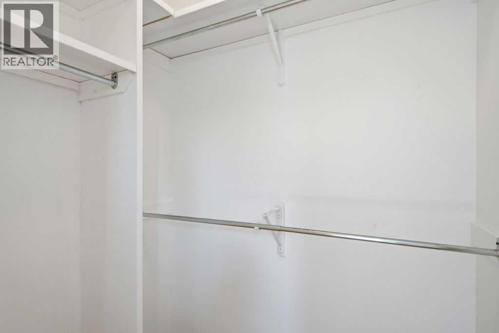 690 Coventry Drive NE — photo 35