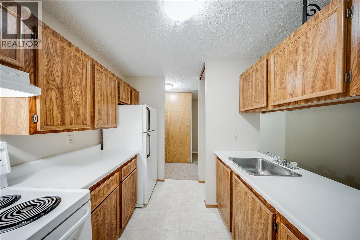 #203 1800 Kirkup Avenue - 11