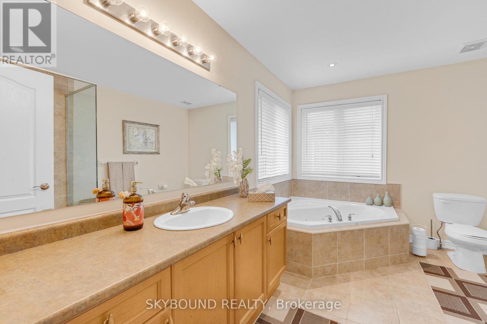 365 VALRIDGE DRIVE - 31