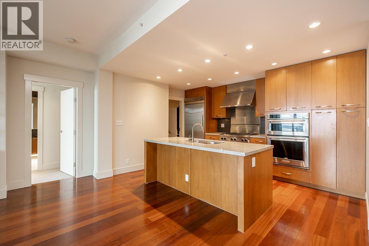 502 3335 CYPRESS PLACE — photo 3