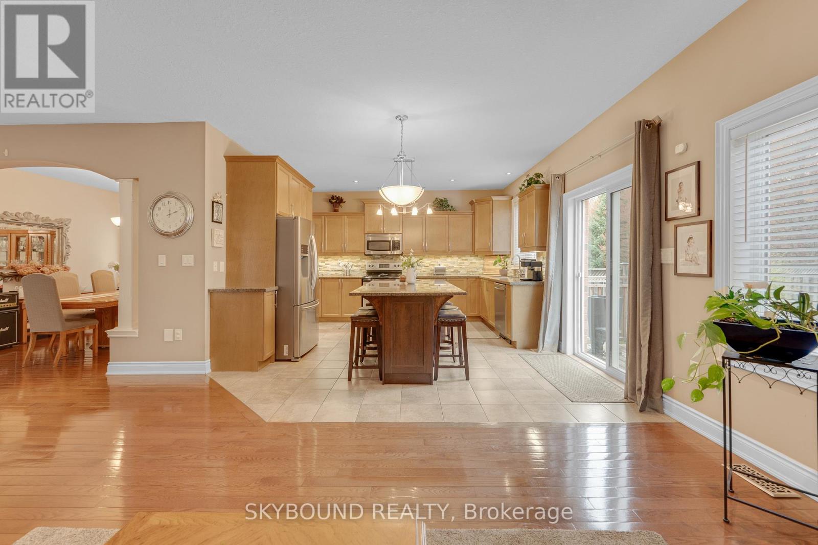 365 VALRIDGE DRIVE - 18