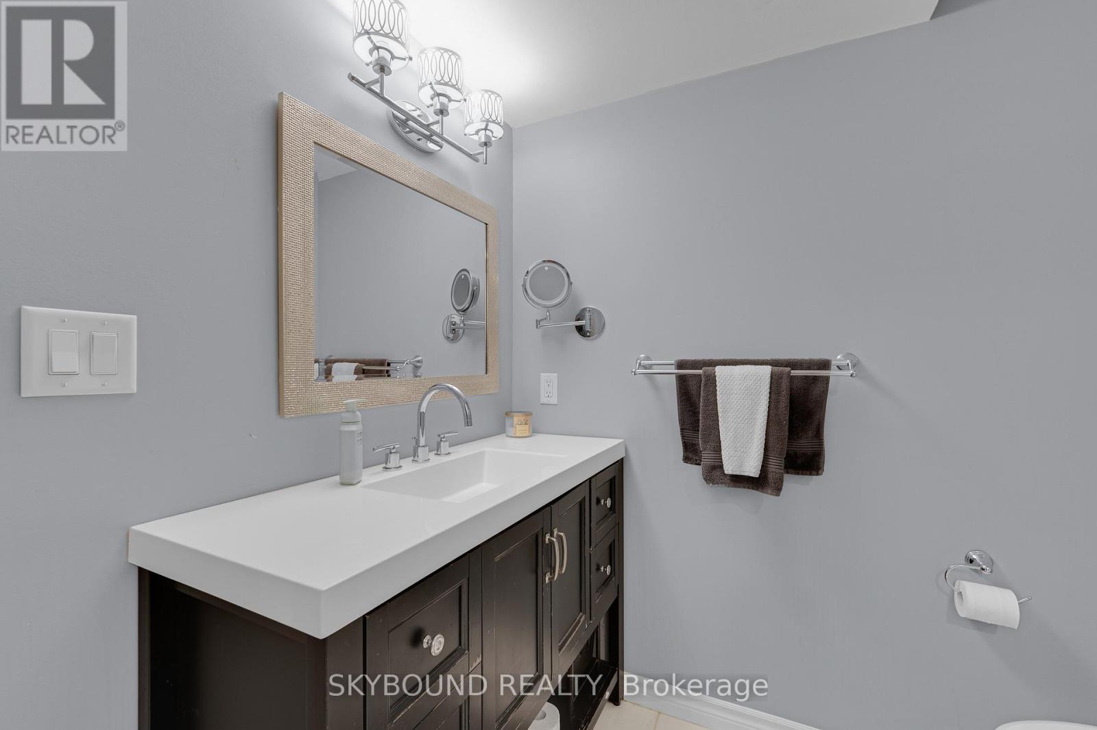 365 VALRIDGE DRIVE - 40