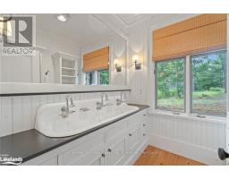 1 Onaway Island R21, Muskoka Lakes, ON P0B1J0 Photo 27
