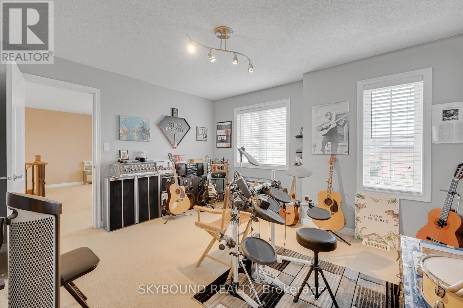 365 VALRIDGE DRIVE - 22