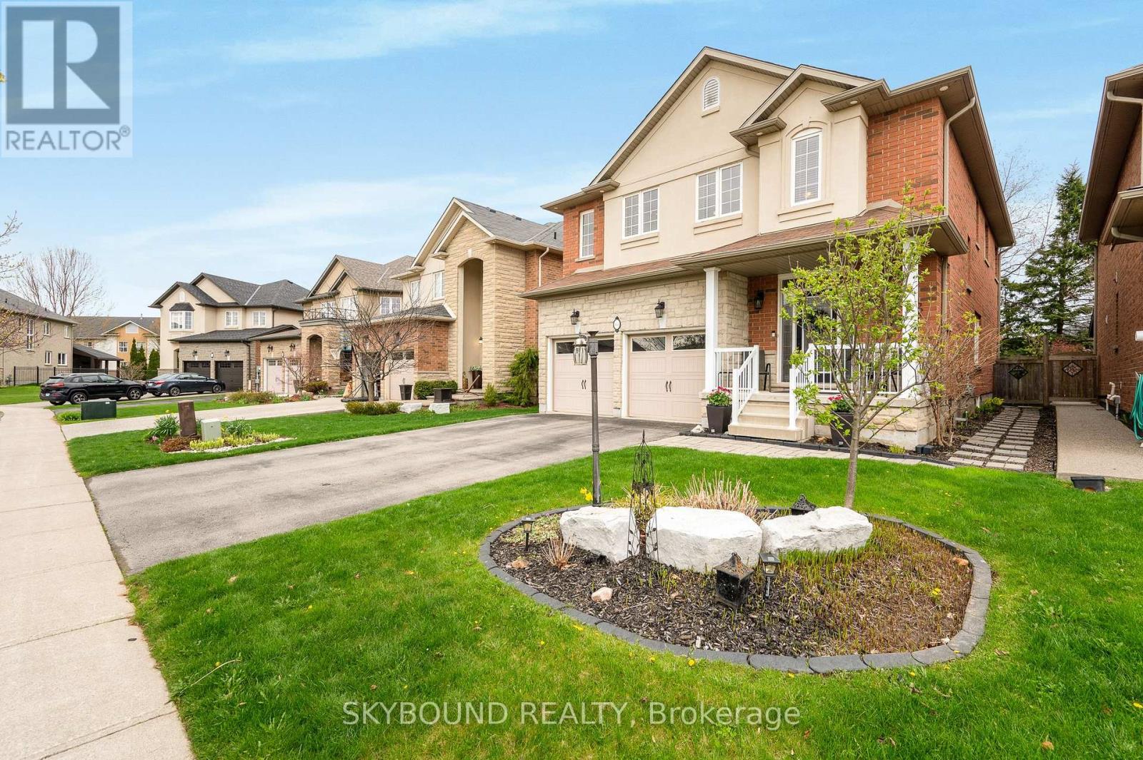 365 VALRIDGE DRIVE - 2