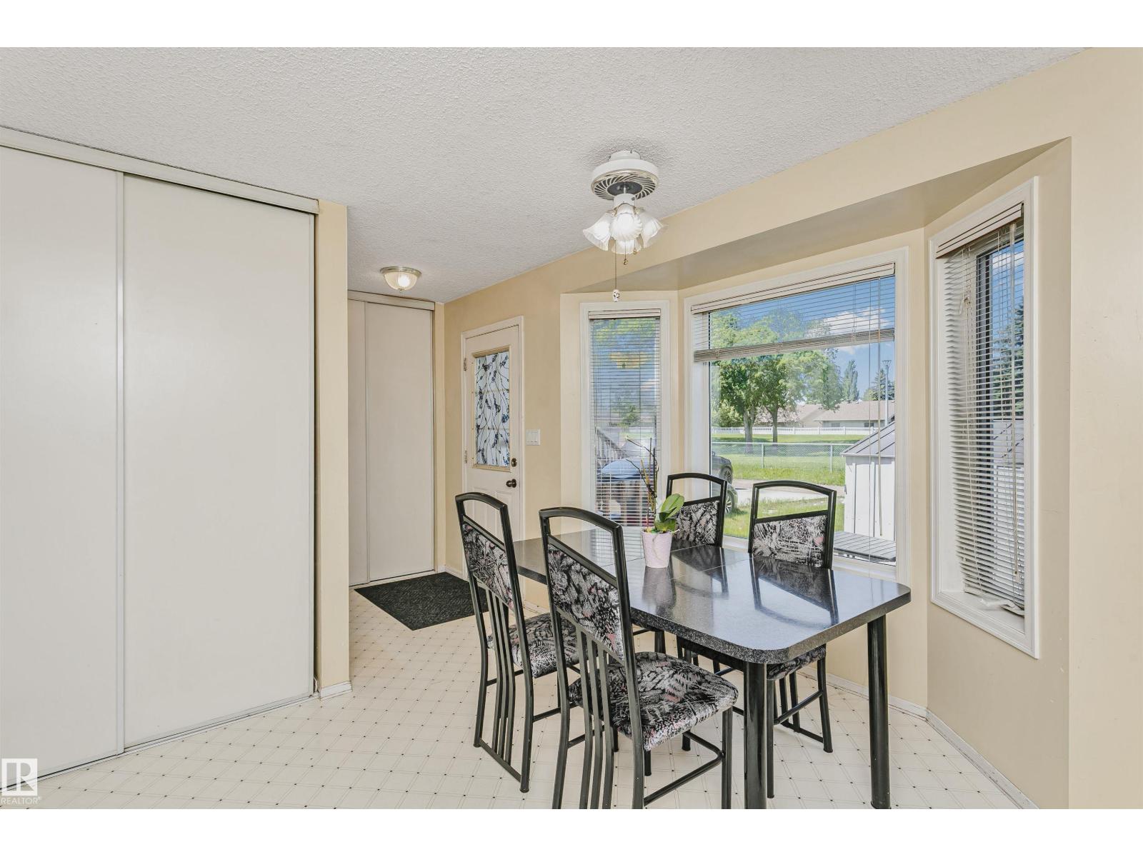 1612 80A ST NW - 16