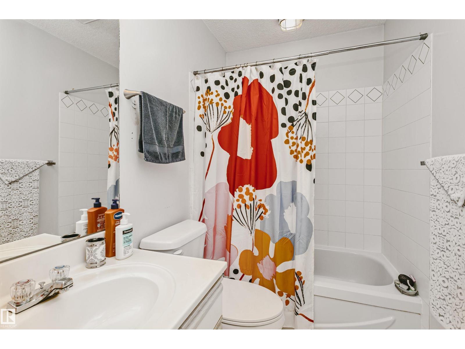 1612 80A ST NW - 24