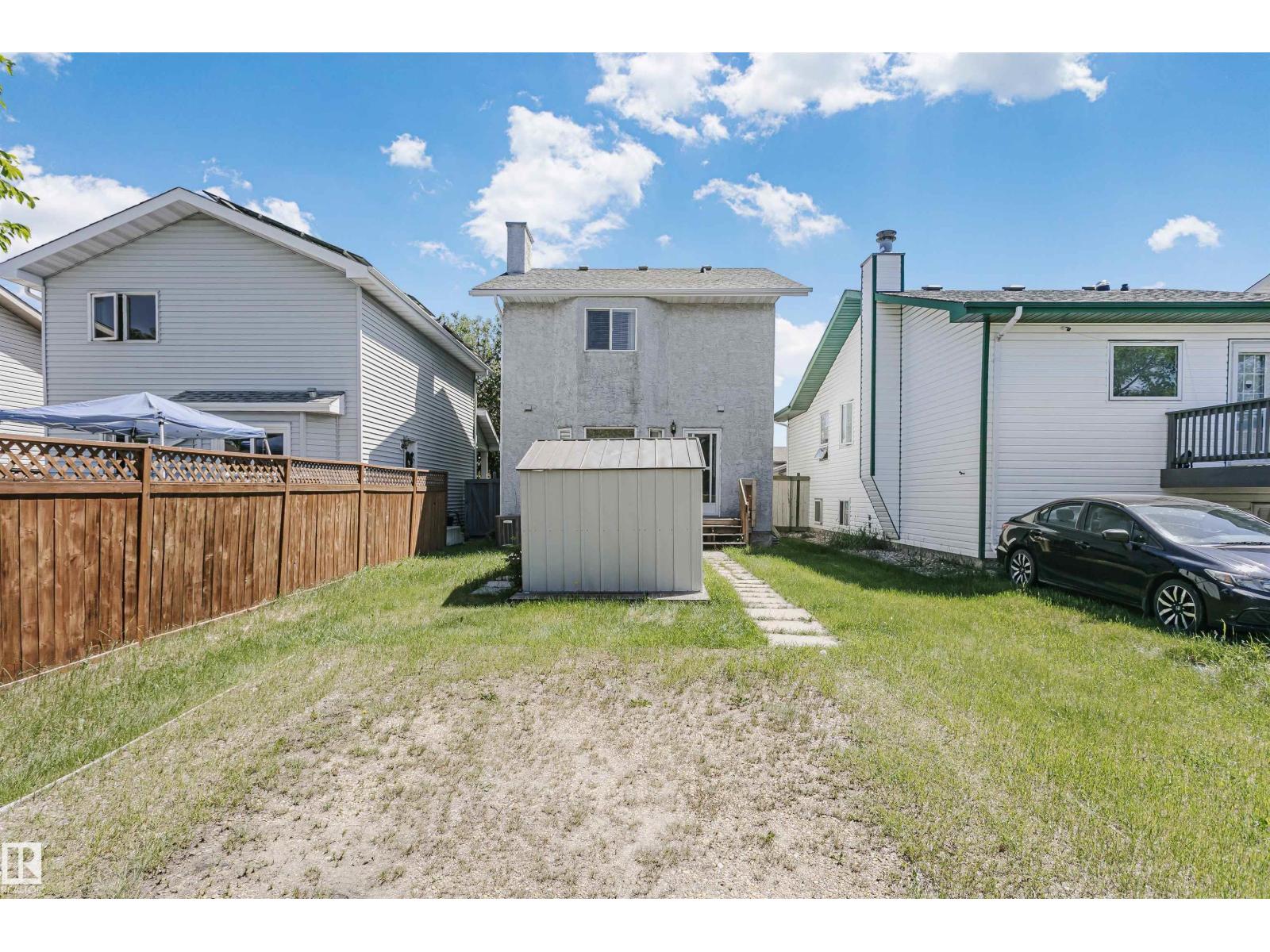 1612 80A ST NW - 44