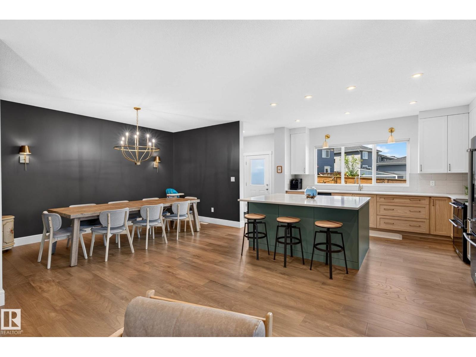 30 ROSEWOOD WY - 11