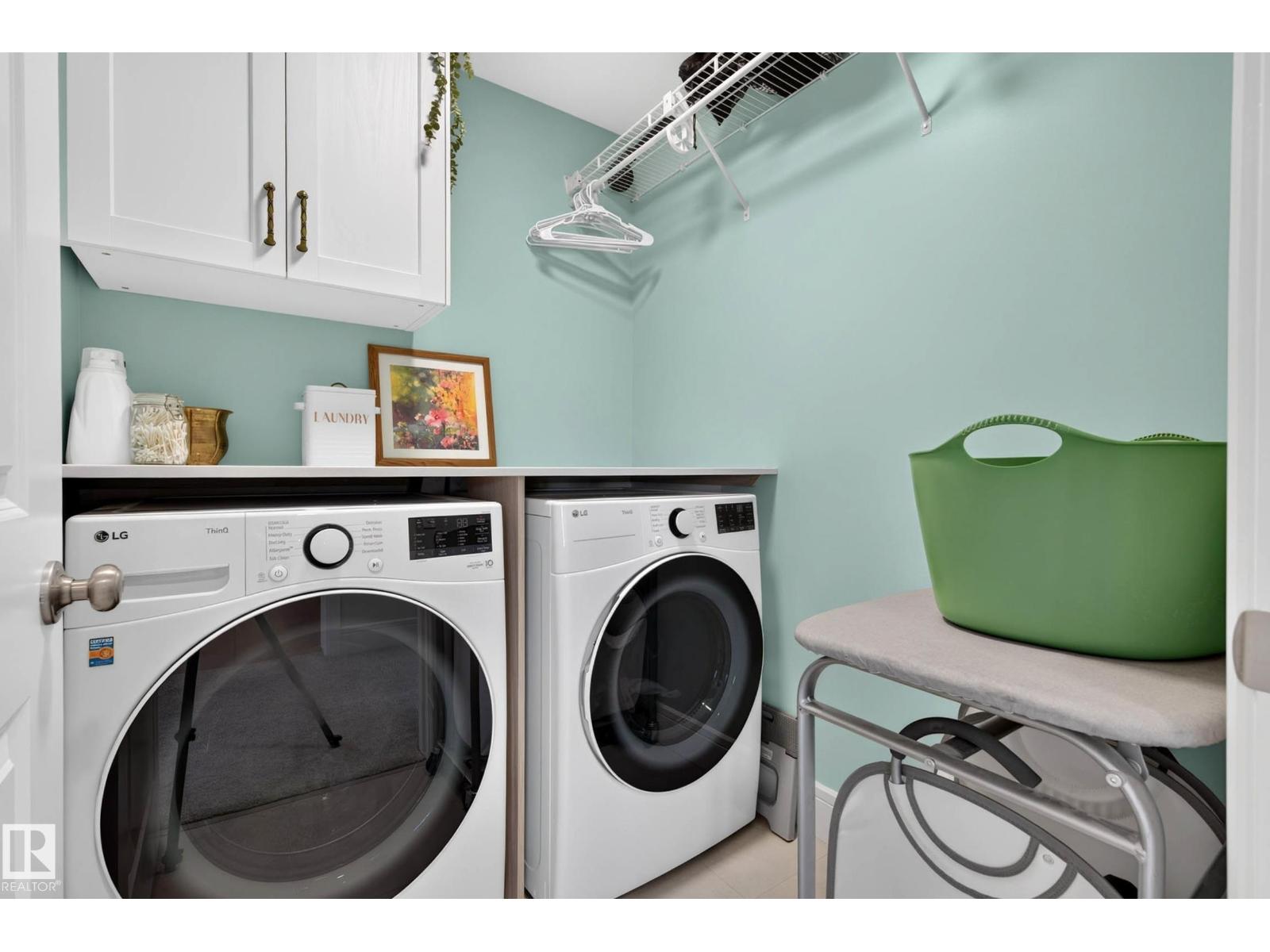 30 ROSEWOOD WY - 37