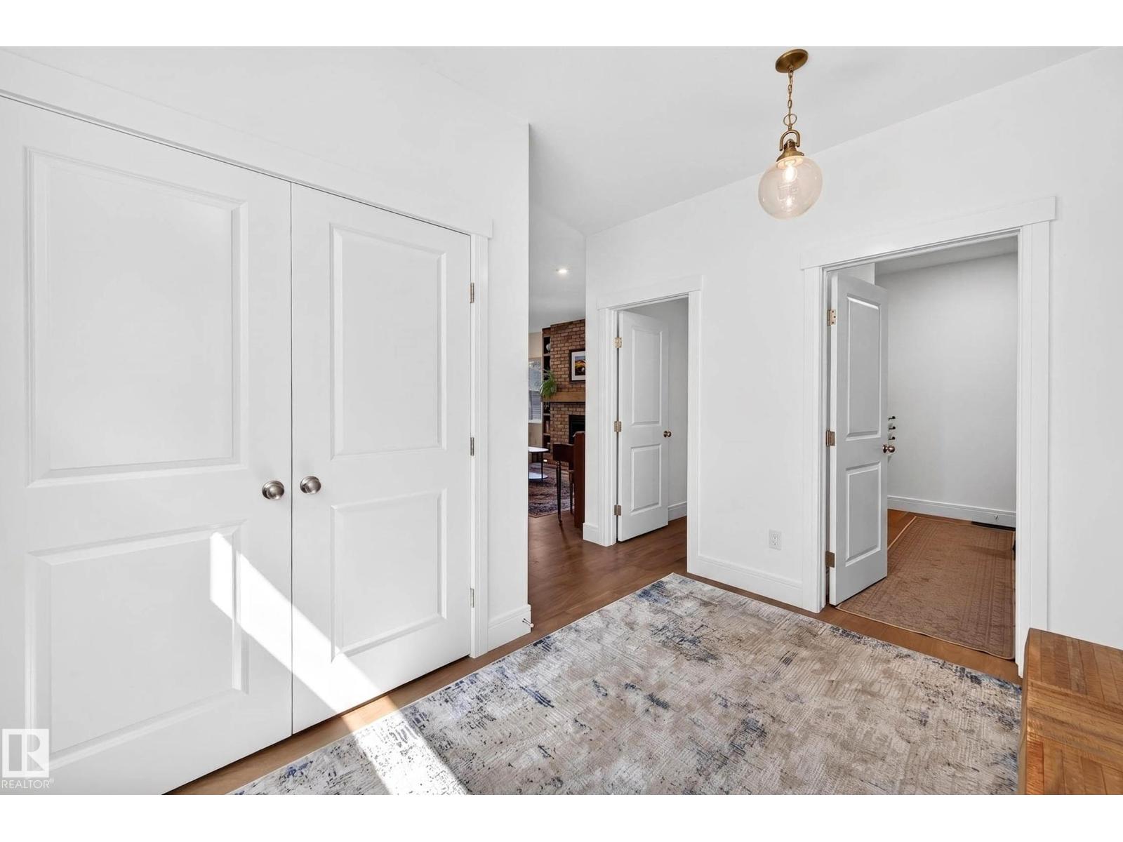 30 ROSEWOOD WY - 4