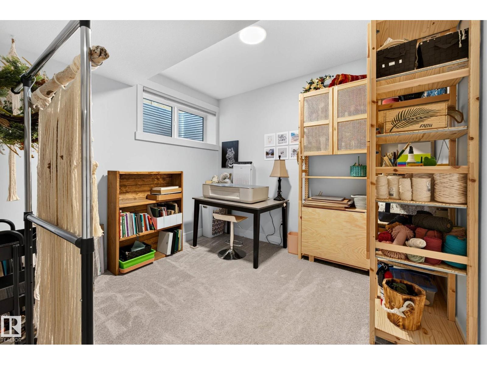 30 ROSEWOOD WY - 42