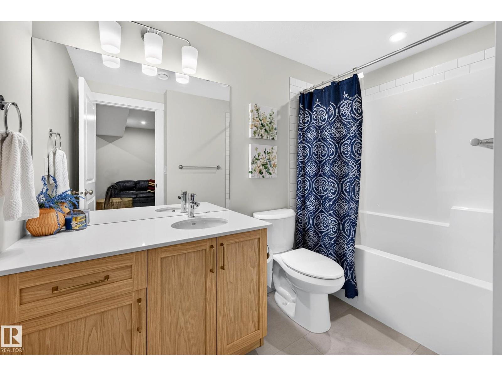 30 ROSEWOOD WY - 43