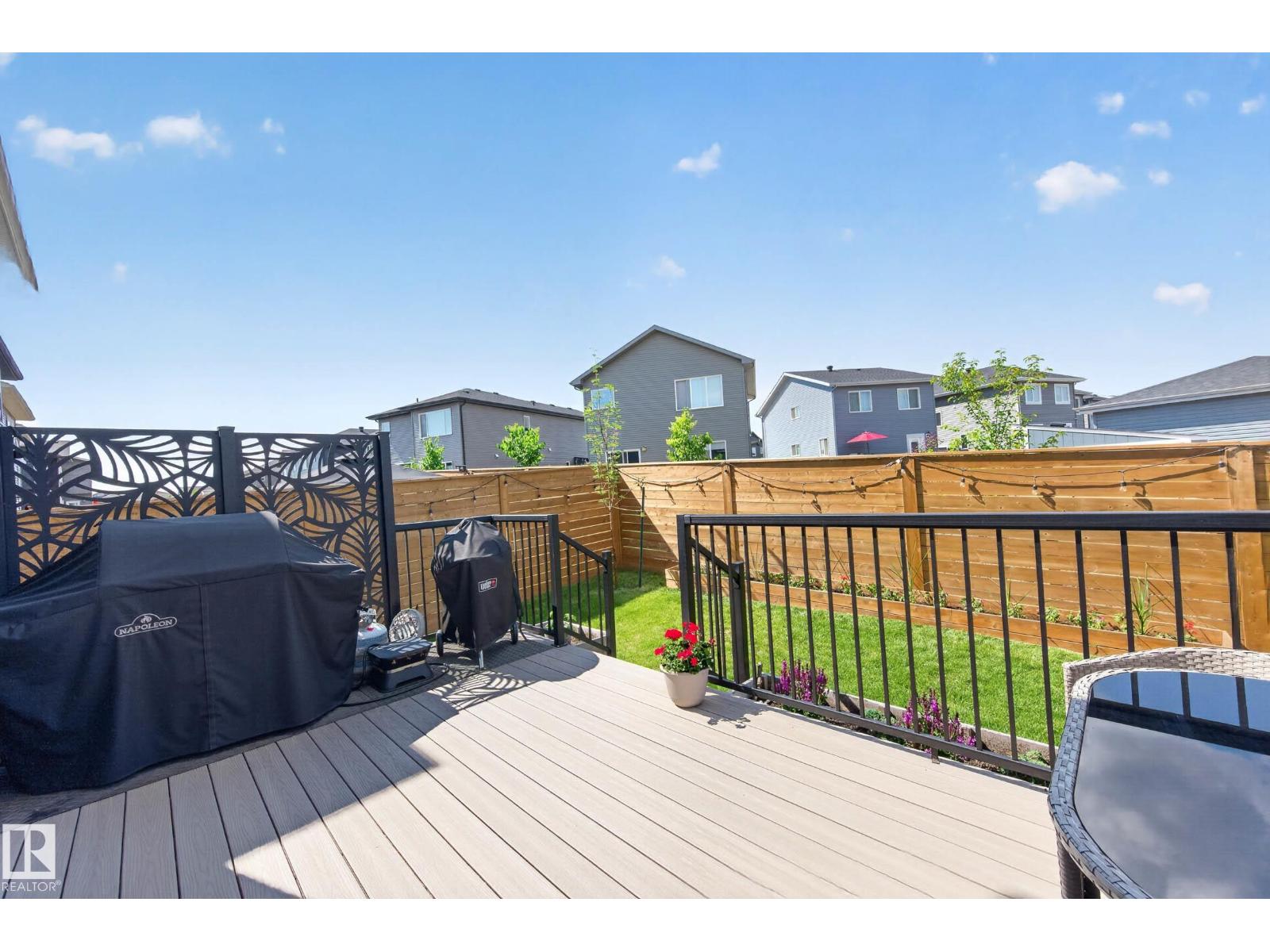 30 ROSEWOOD WY - 45