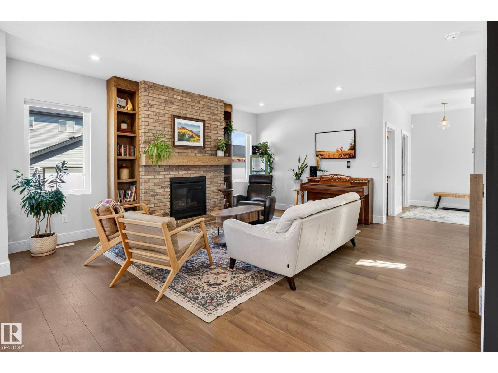 30 ROSEWOOD WY - 7