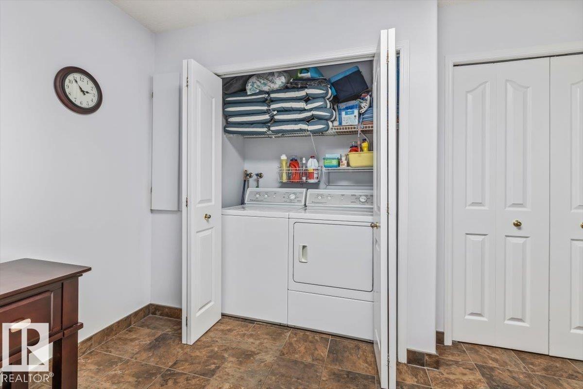 #10 85 GERVAIS RD - 4