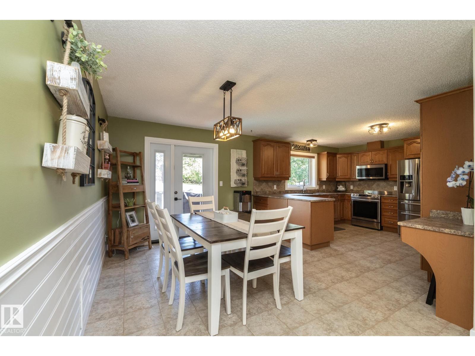 #40 2022 PARKLAND DR - 20