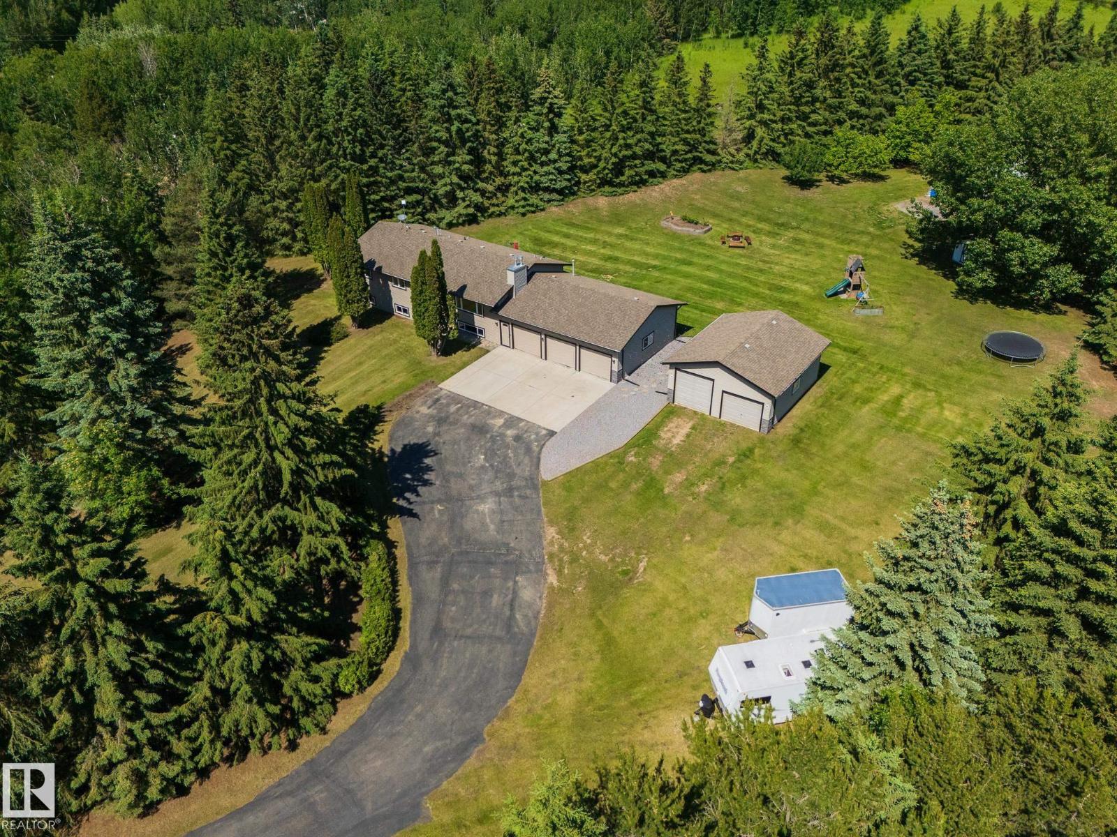 #40 2022 PARKLAND DR - 64