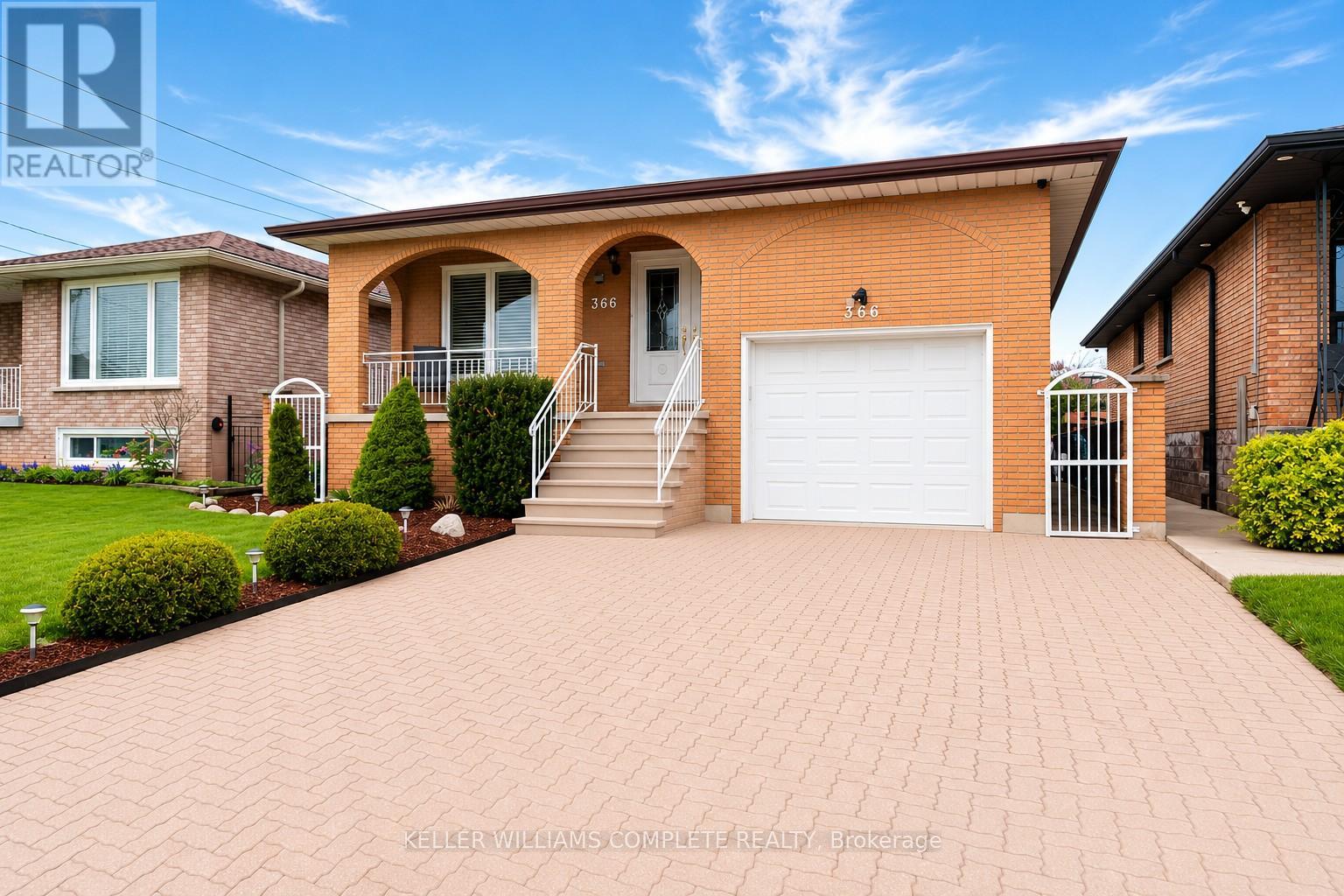 366 BERKINDALE DRIVE - 2