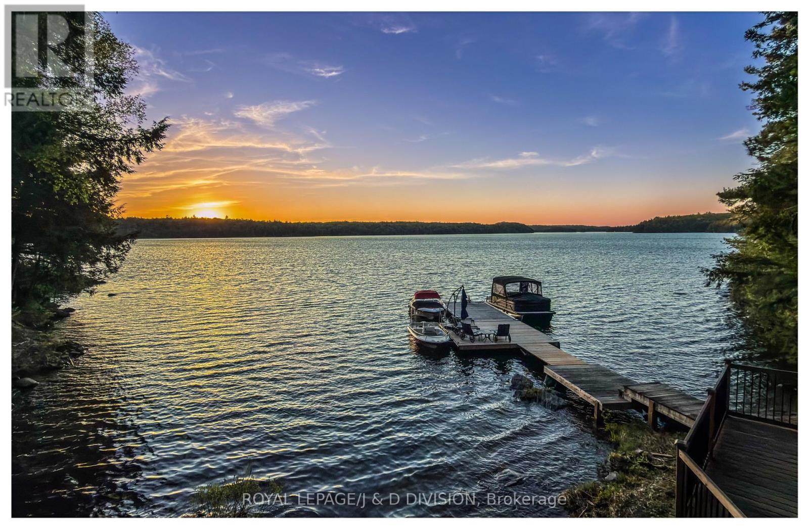 200 BLACKSTONE LAKE WATER - Image 4