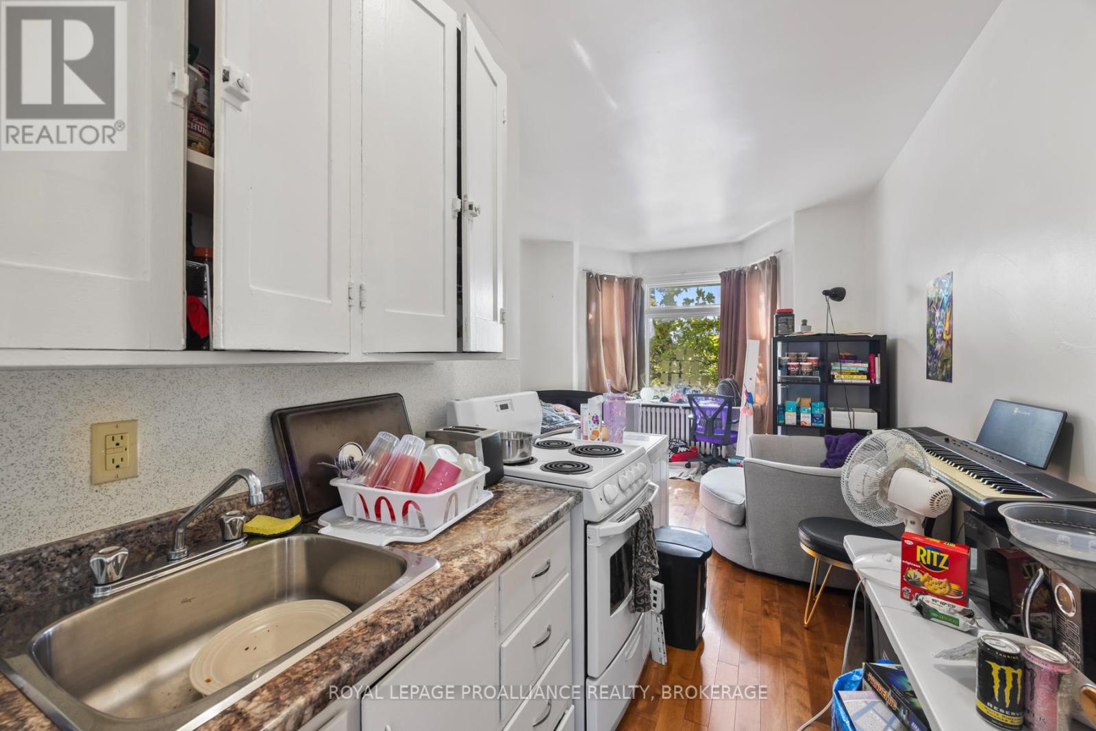 217 WILLIAM STREET - 27