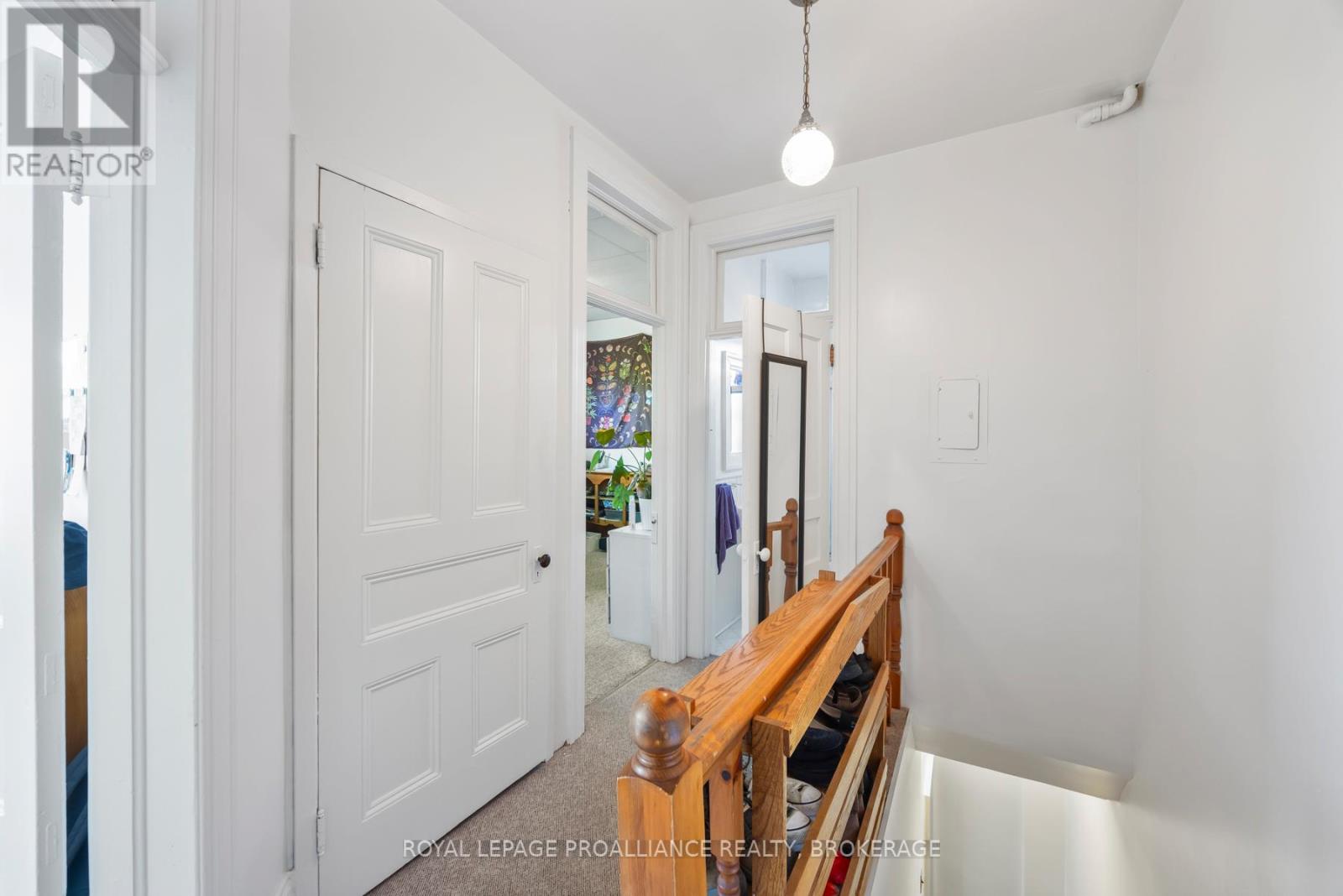 217 WILLIAM STREET - 20